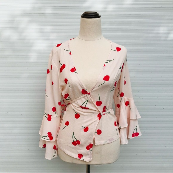 Here Comes the Sun Tops - HERE COMES THE SUN Pink Wrap Blouse Bell Sleeves Cherry Casual Size 8